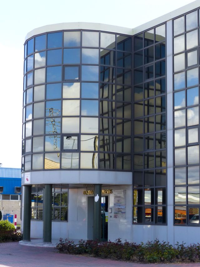Centro de Empresas 1025 09-04-15 (12)