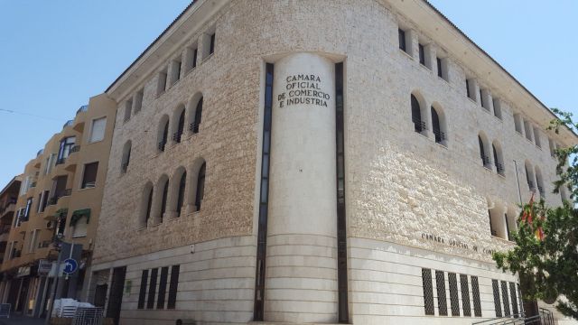 edificio camara de comercio